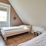 Rode Huus, Whg Finn Og